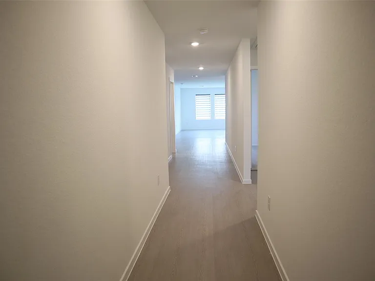 216 Lantana Ln — Photo 20