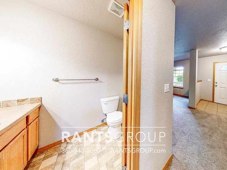 4612 Kapalea Way SE — Photo 9