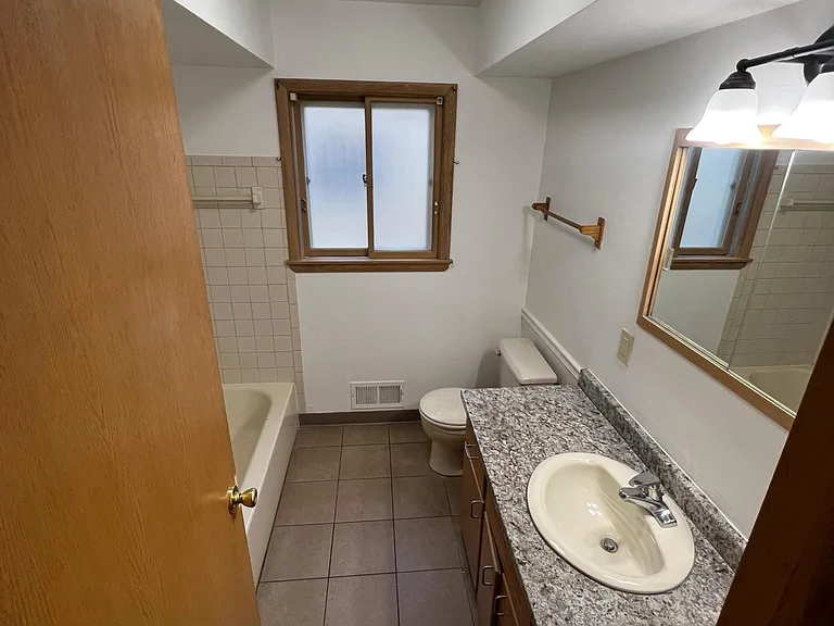 3424 S 60th St #2 — Photo 4