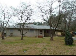 318 S Pine St, Walhalla, SC 29691