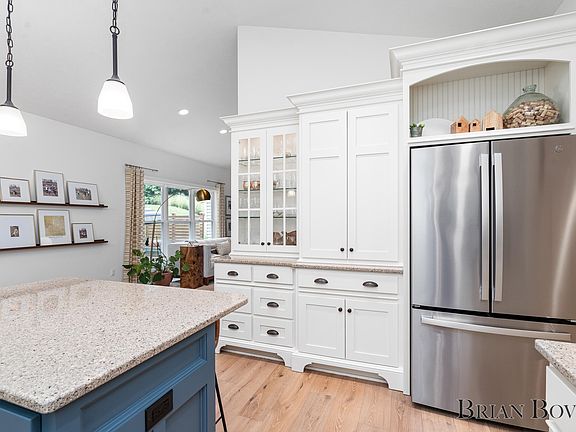 5th image of 2973 Coppergrove Dr NE