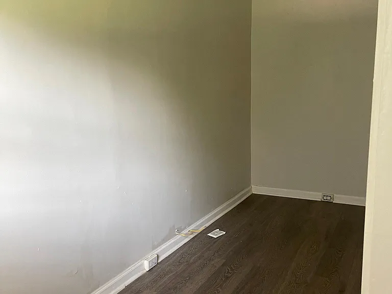 916 Ridge Ave #1 — Photo 4