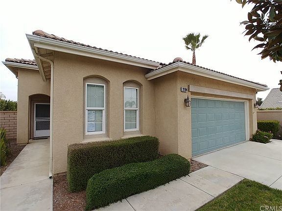 2nd image of 28104 Oakhaven Ln