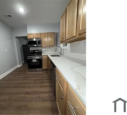 709 Denison St — Photo 10