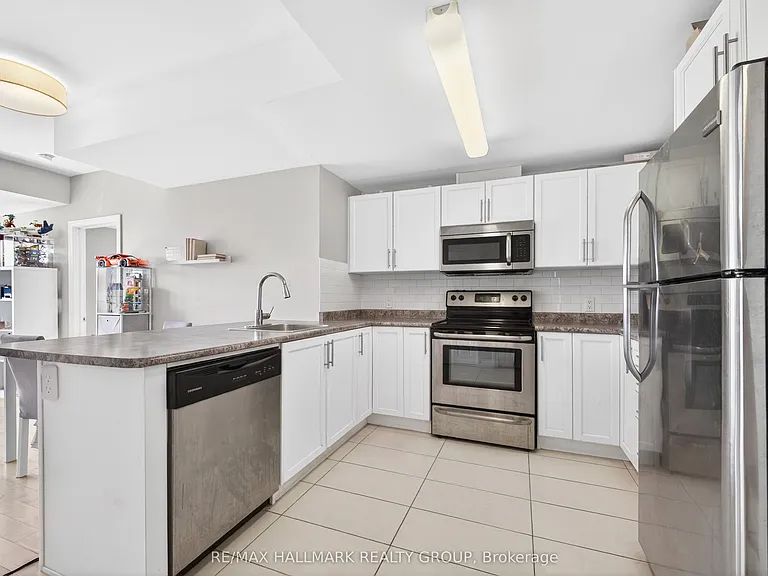 195 Besserer St #2602 — Photo 6