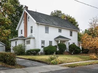 30 Harvard St, Holyoke, MA 01040