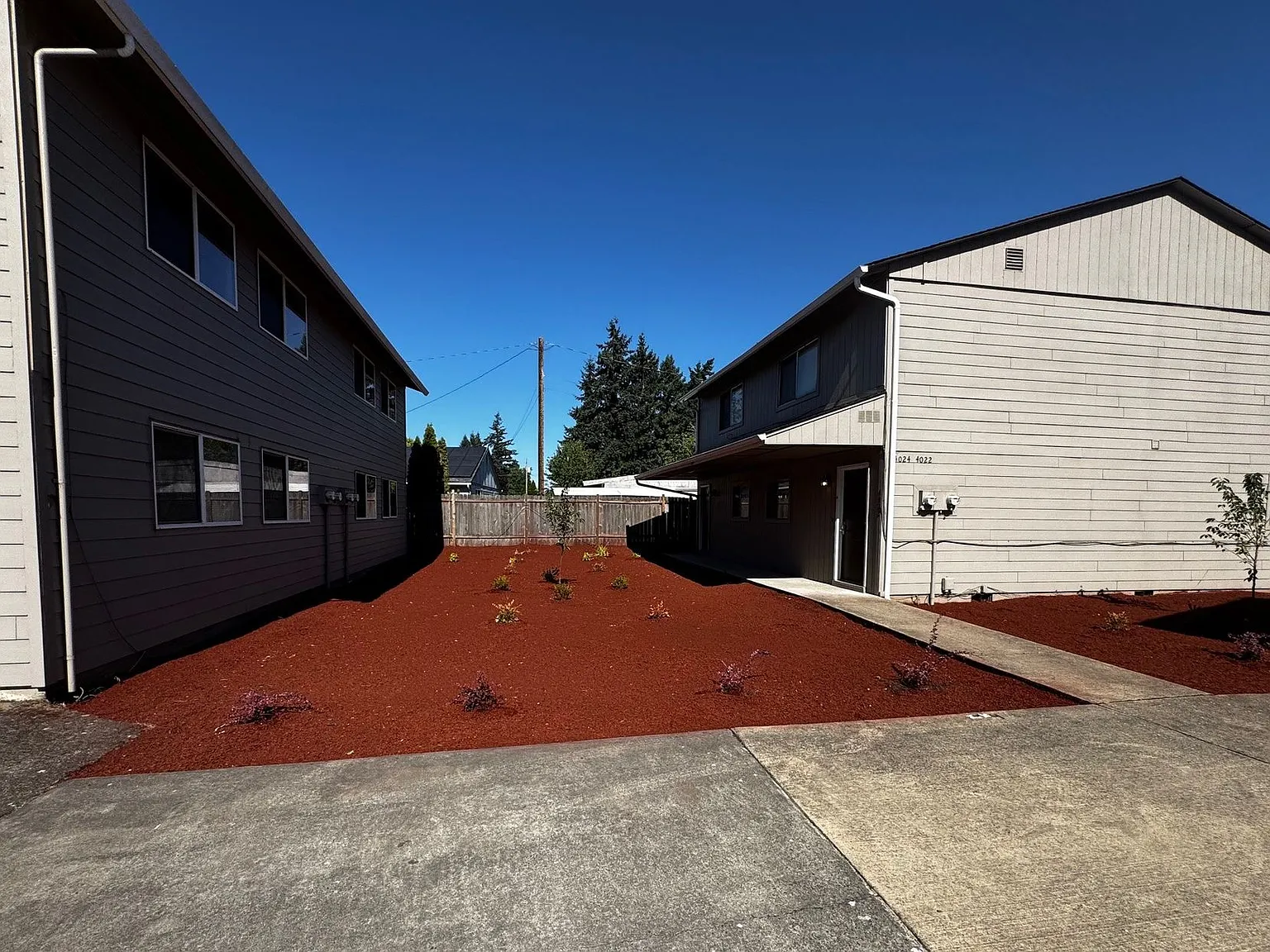 Springwood Terrace — Photo 1