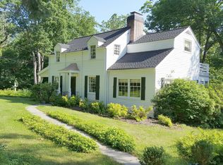 183 Middle River Rd, Danbury, CT 06811