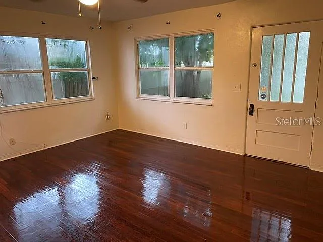 Studio, 1.0 bath, 399 sqft, $1,150 — Photo 2