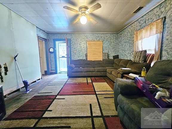 2nd image of 345 Mary Branch Rd