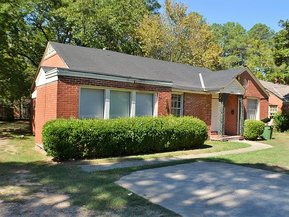 Front of 3560 Norman Bridge