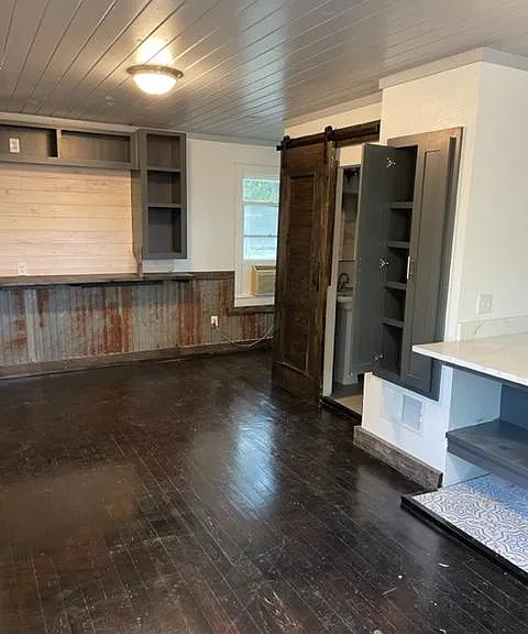 512 E Mulberry Ave #2 — Photo 17