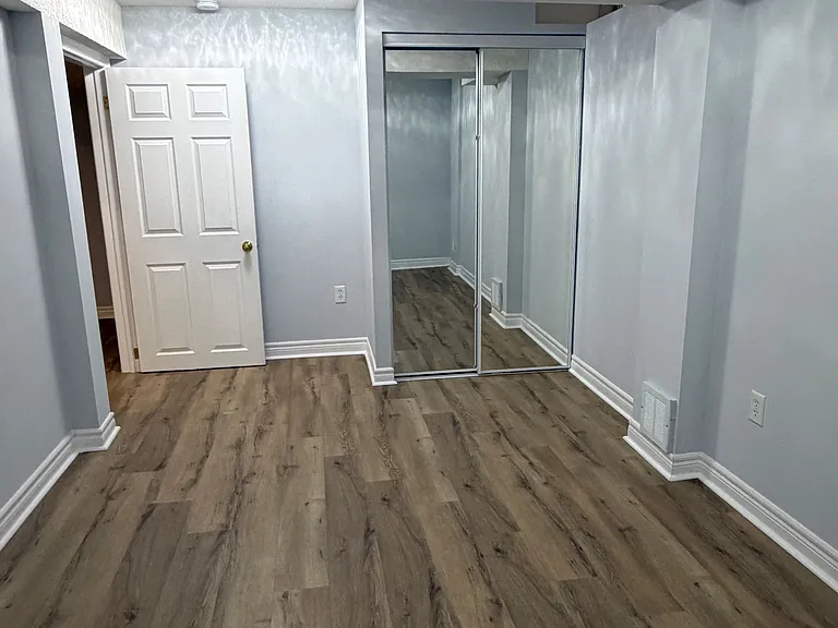 140 Bachman Dr #BASEMENT — Photo 8