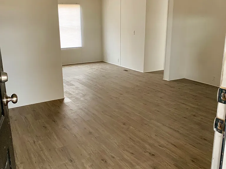 1620 Meier Dr — Photo 3