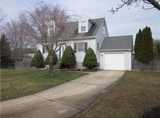 6 Martha Washington Ave, Newark, DE 19702