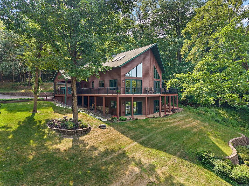 1st image of 1383A Bay View Dr