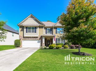 6410 Country Lake Rd, Cumming, GA 30041