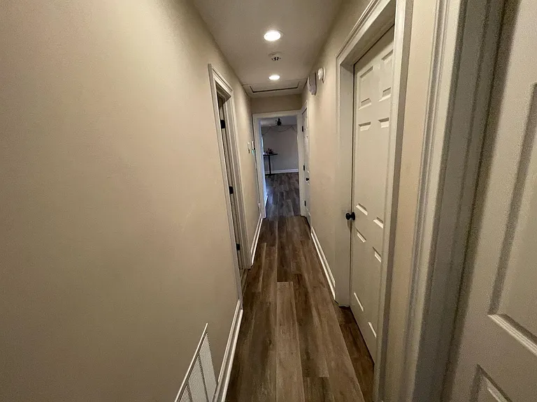 217 Buck Dr NE — Photo 6