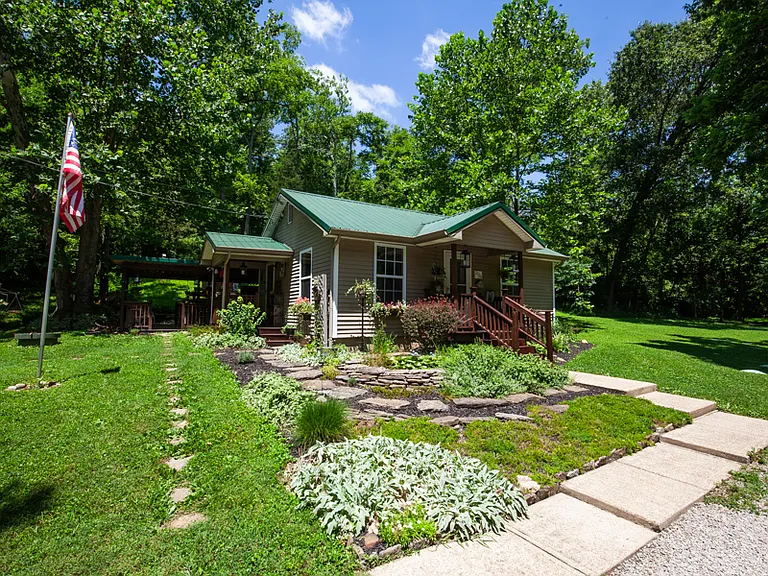 2766 Yeager Rd — Photo 2