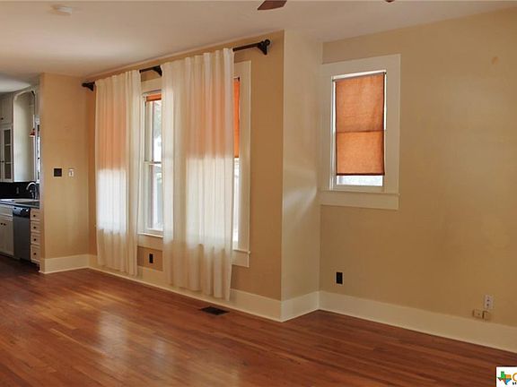 2nd image of 11 Herry Ct