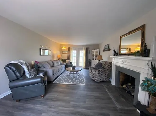 2133 E Wayland Street, Springfield, MO 65804