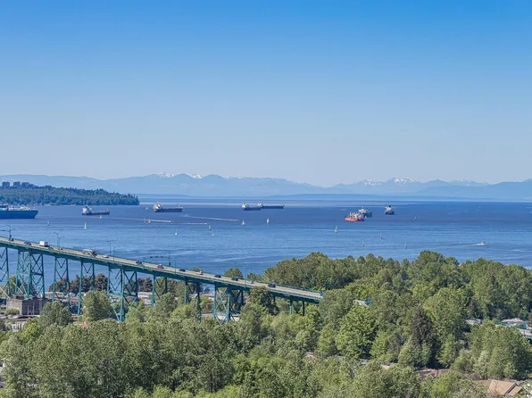 1632 Lions Gate Ln #2201, North Vancouver, BC V7P 0C5