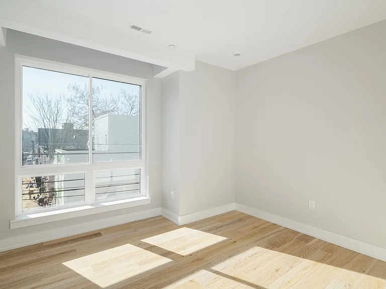 2731 W Jefferson St #5 — Photo 17