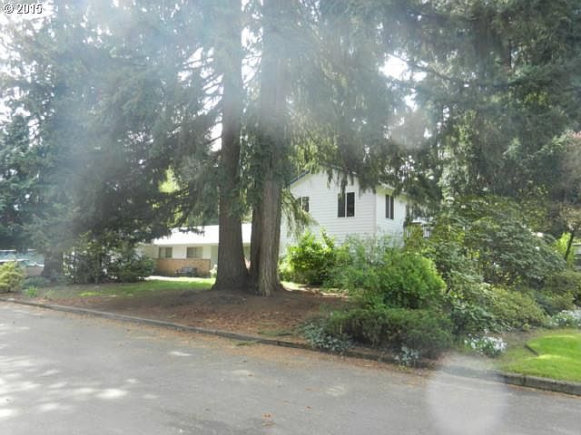 2nd image of 7006 NE 74th Ave