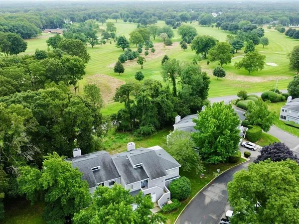 6 Vista Drive #6, Manorville, NY 11949