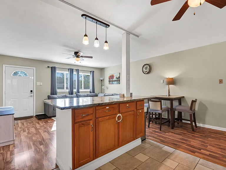 266 Ramsey Ln — Photo 10