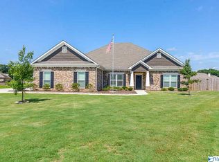 105 Shallow Creek Cir, Meridianville, AL 35759