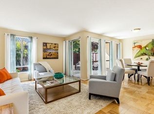 36 Surrey Ln, San Rafael, CA 94903