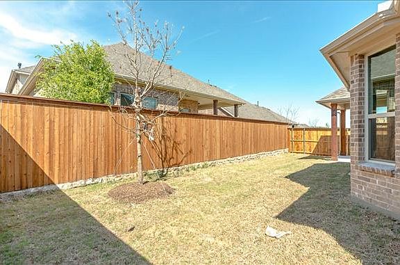 spacious backyard