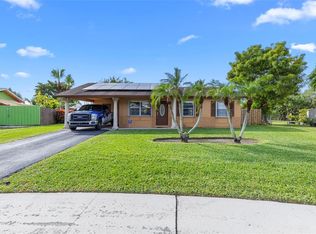 7822 SW 7th Ct, North Lauderdale, FL 33068