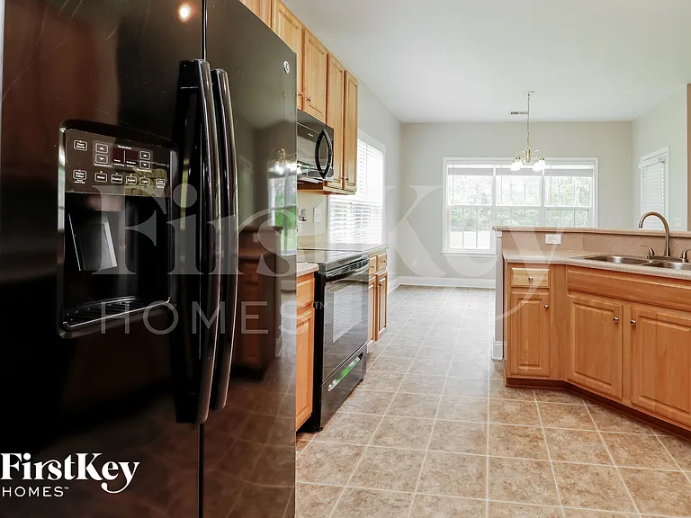 108 Hidden Forest Ct — Photo 6
