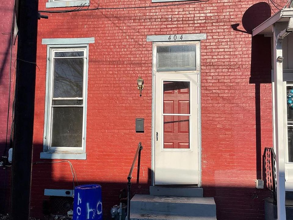 2nd image of 404 Muench St