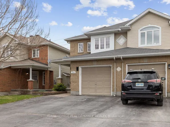 34 Moe Robillard St, Arnprior, ON K7S 0C2
