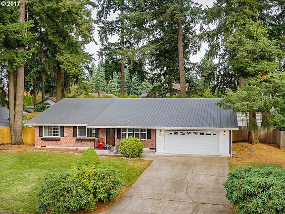 3rd image of 8813 NE 111th Ave