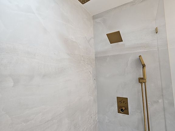 3rd image of 6157 Old Court Rd APT 126