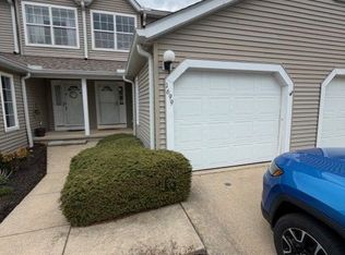 1699 Red Maple Ct, Streetsboro, OH