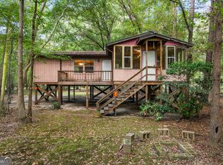 628 Riverside Dr, Claxton, GA 30417