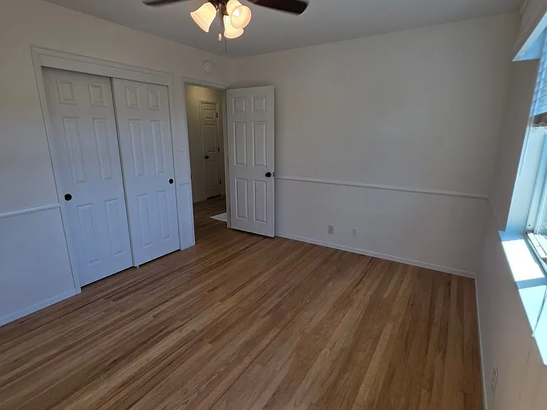 4001 Roland Dr — Photo 36