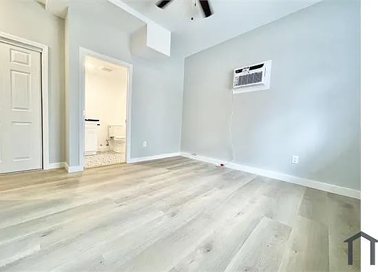 193 W 41st Pl — Photo 11