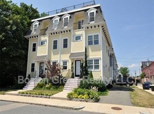 192 Walnut St #1, Dorchester, MA 02122