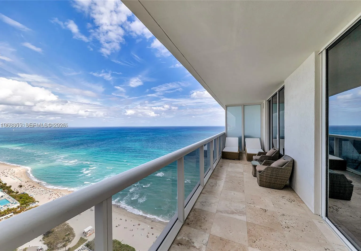 Beach Club Two Condo — Photo 1
