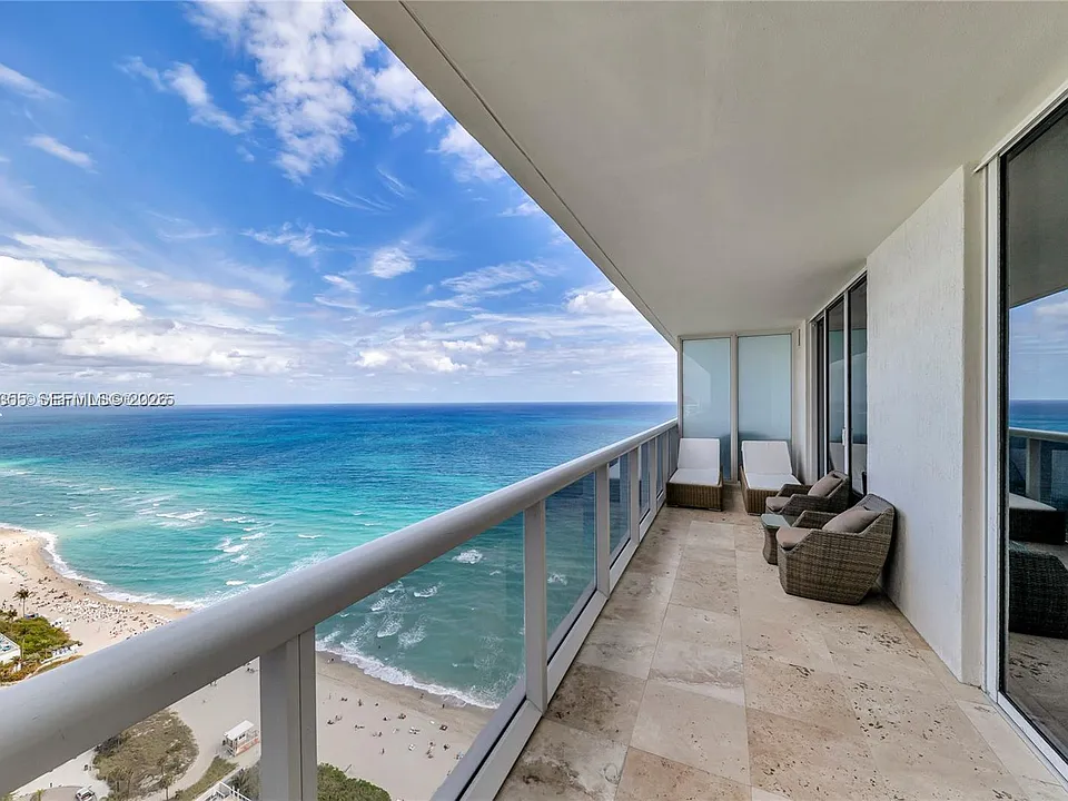 1830 S Ocean Dr #3510