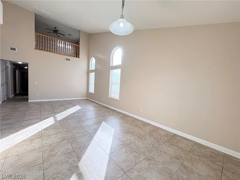 6544 Timberview Ct — Photo 5