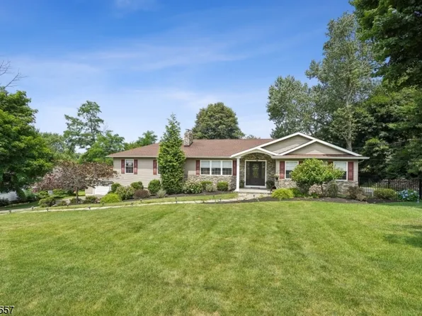 19 Calumet Rd, Randolph Twp., NJ 07869