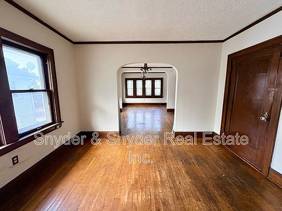 4th image of 689 Schiller Ave APT 3
