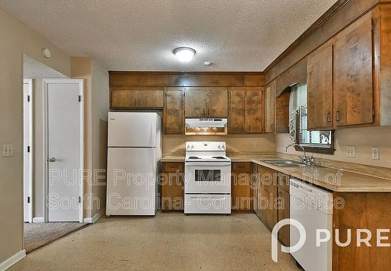 121 Manorwood Ct #C — Photo 26
